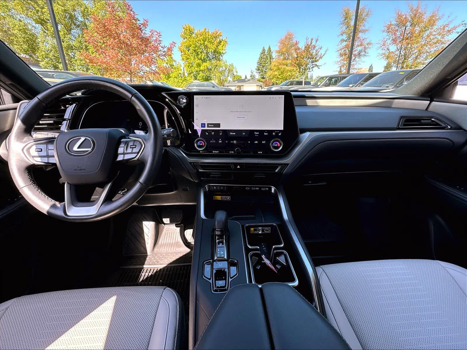 Used 2025 Lexus TX 350 FWD w/ Technology Package image 15