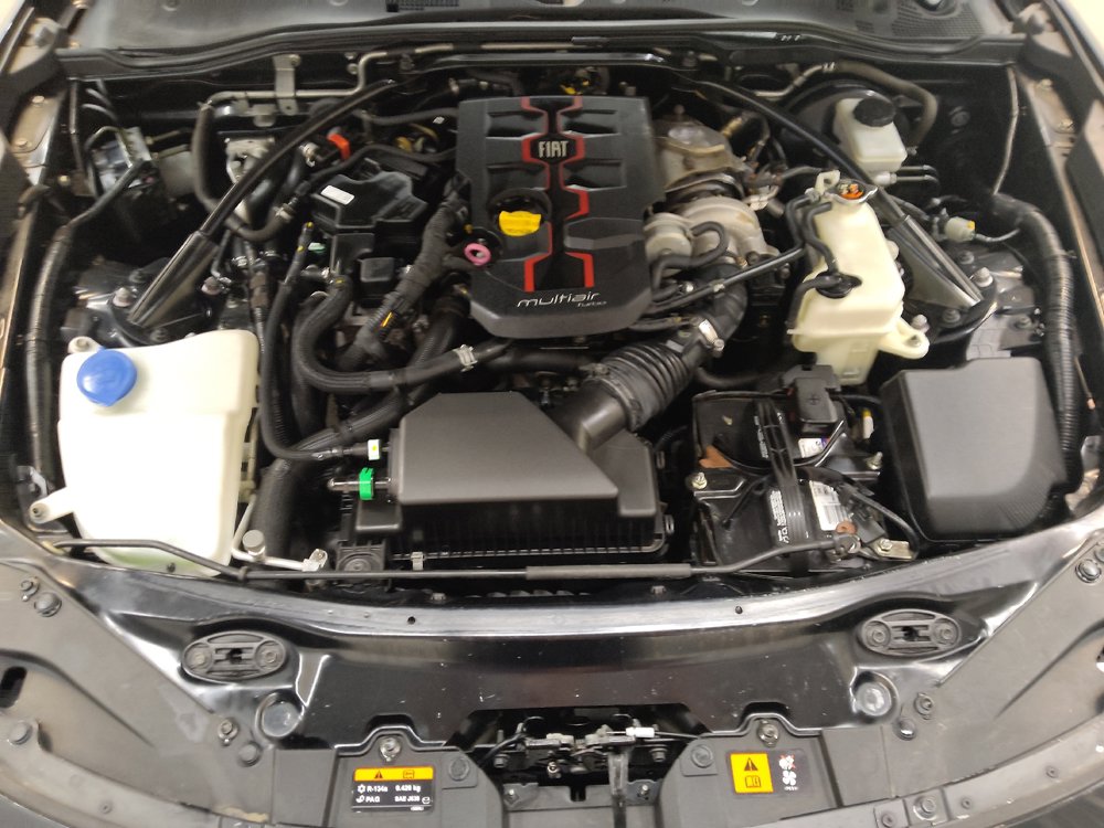 Used 2017 FIAT 124 Spider Abarth RWD image 33