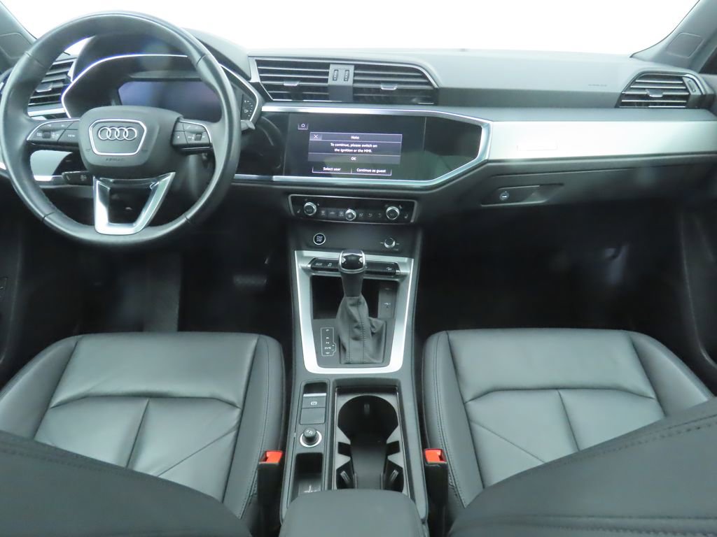 Used 2023 Audi Q3 2.0T Premium w/ Convenience Package image 13