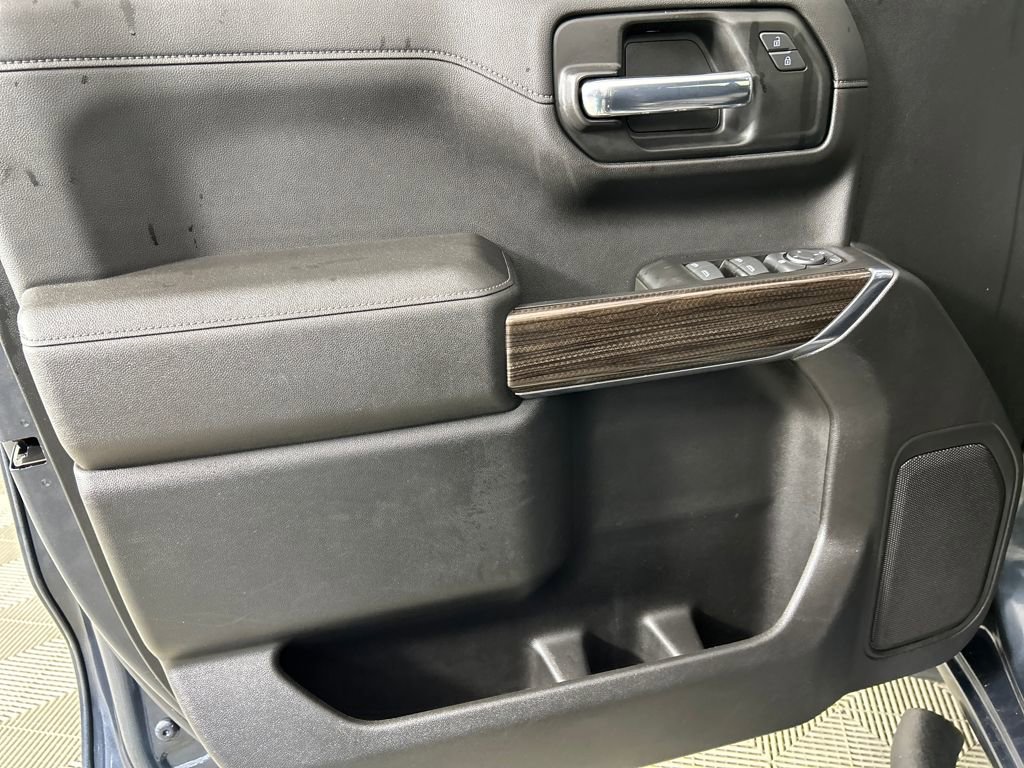 Used 2021 Chevrolet Silverado 1500 LT image 12