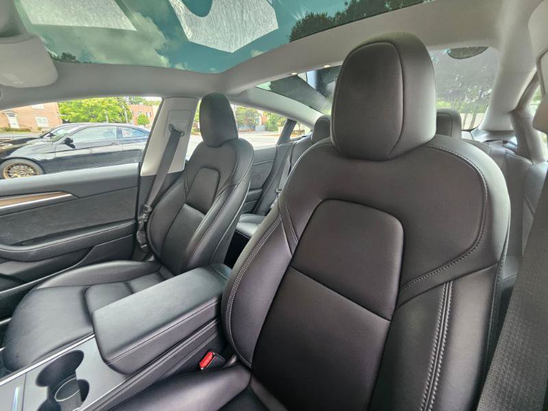 Used 2023 Tesla Model 3 Standard Range RWD image 37