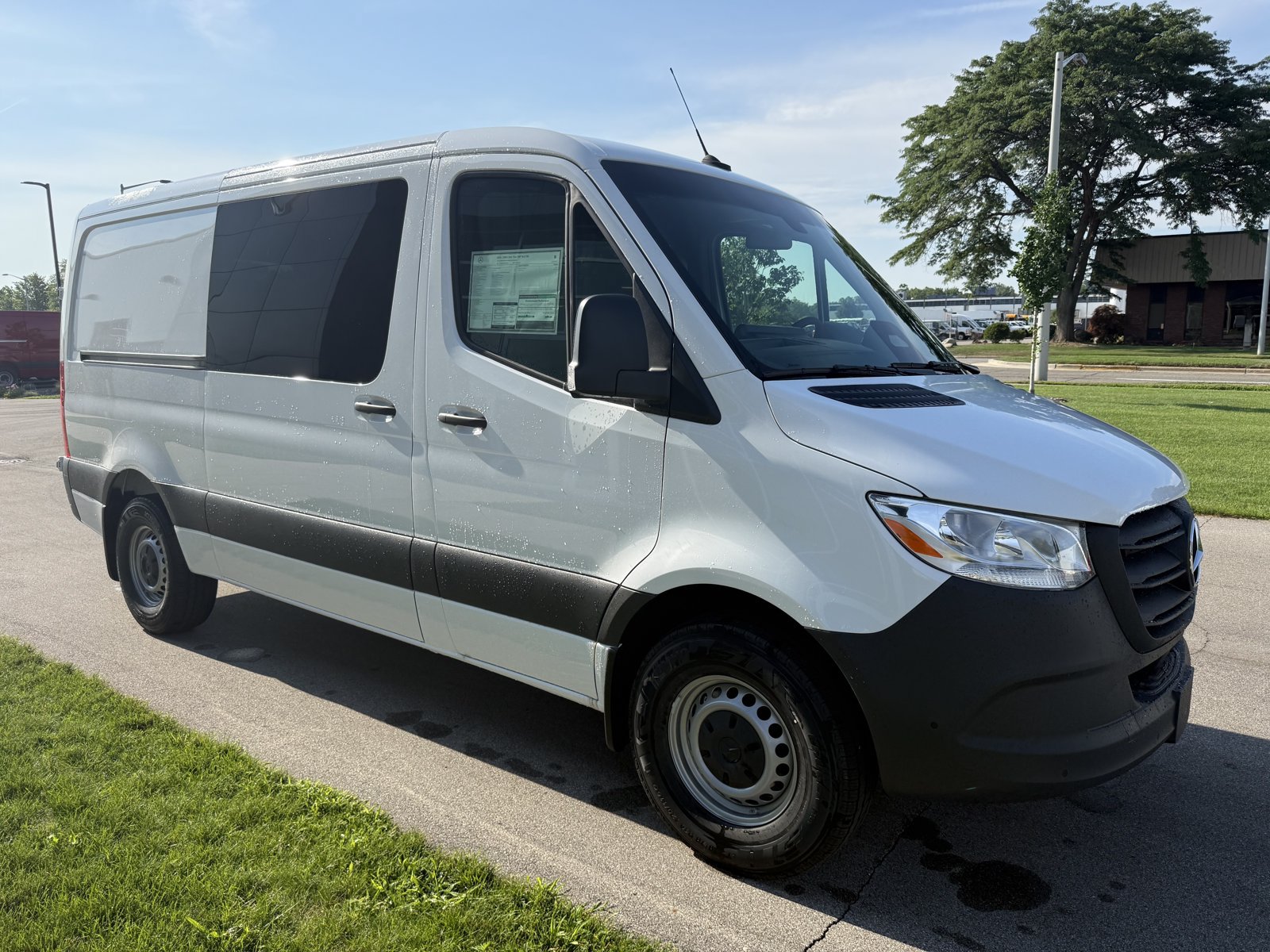 New 2026 Mercedes-Benz Sprinter 2500 image 9