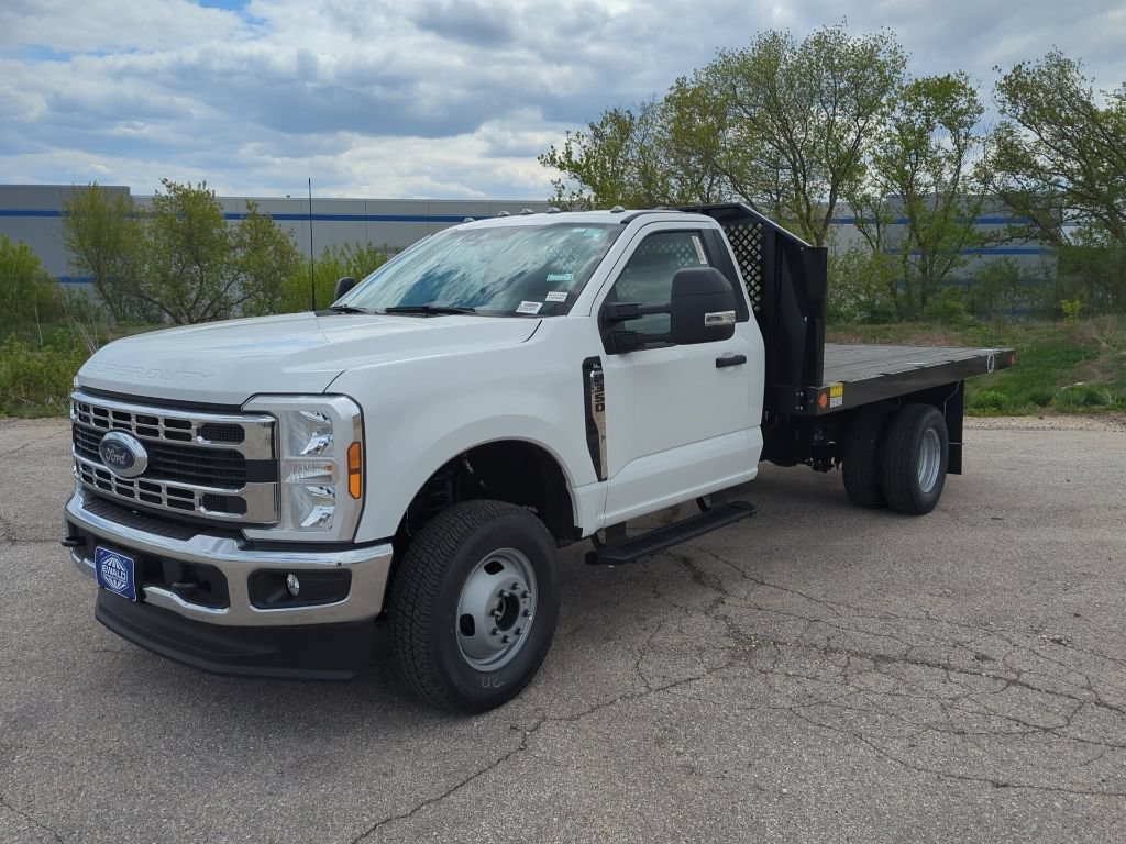 New 2026 Ford F350 XL w/ XL Chrome Package AWD/4WD image 5