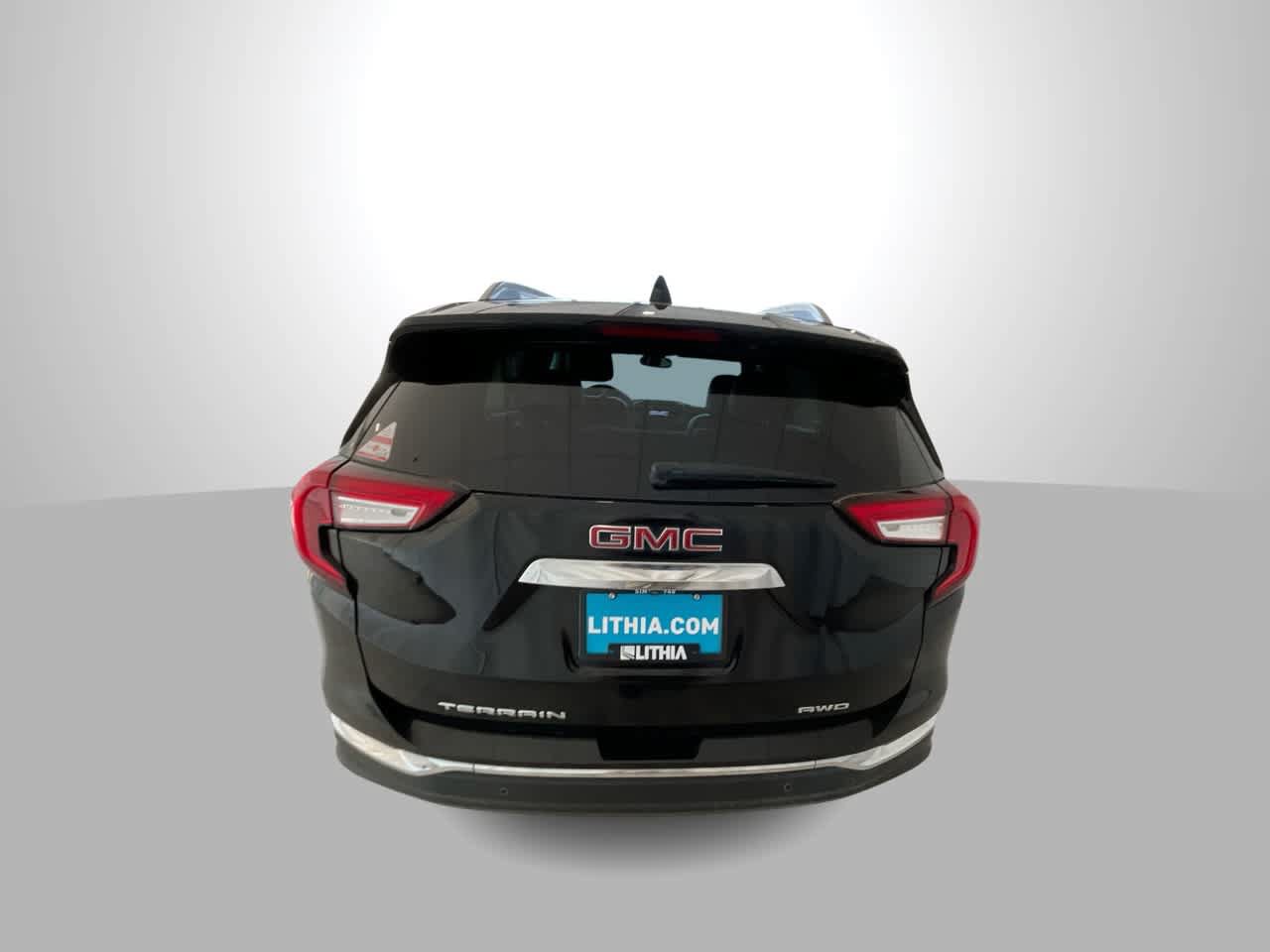 Used 2022 GMC Terrain SLT w/ Tech Package AWD/4WD image 7