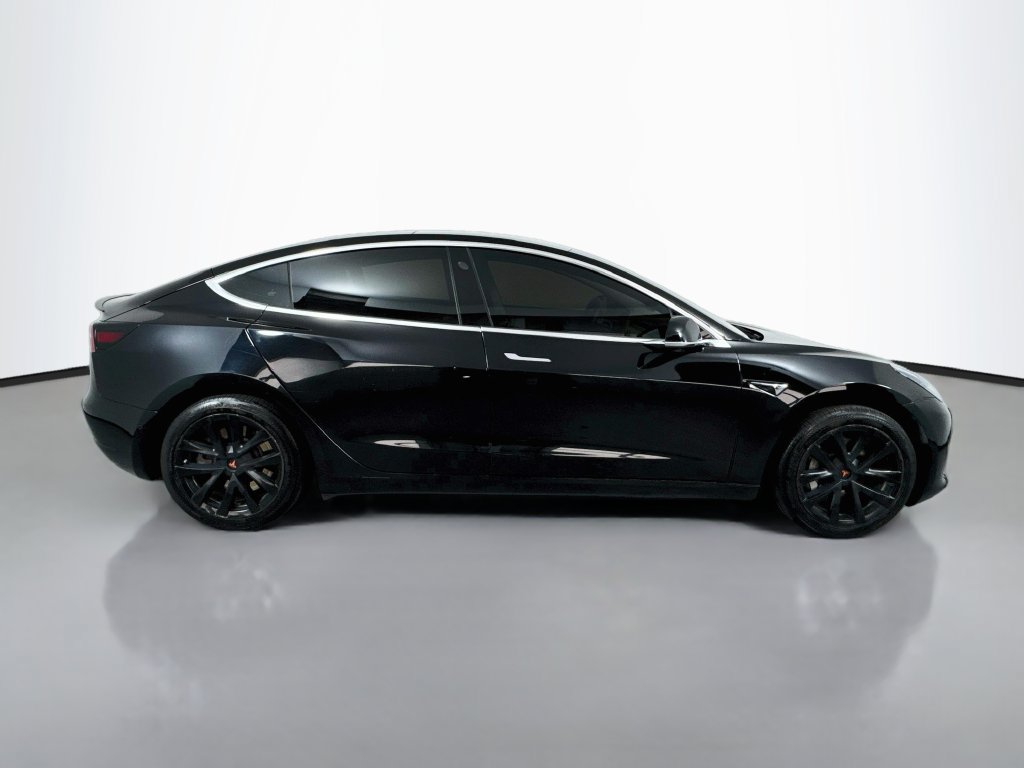 Used 2019 Tesla Model 3 Standard Range RWD image 6