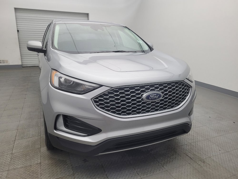 Used 2024 Ford Edge SEL image 14