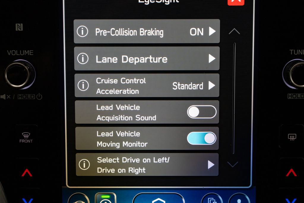 Used 2023 Subaru Outback Onyx Edition image 18