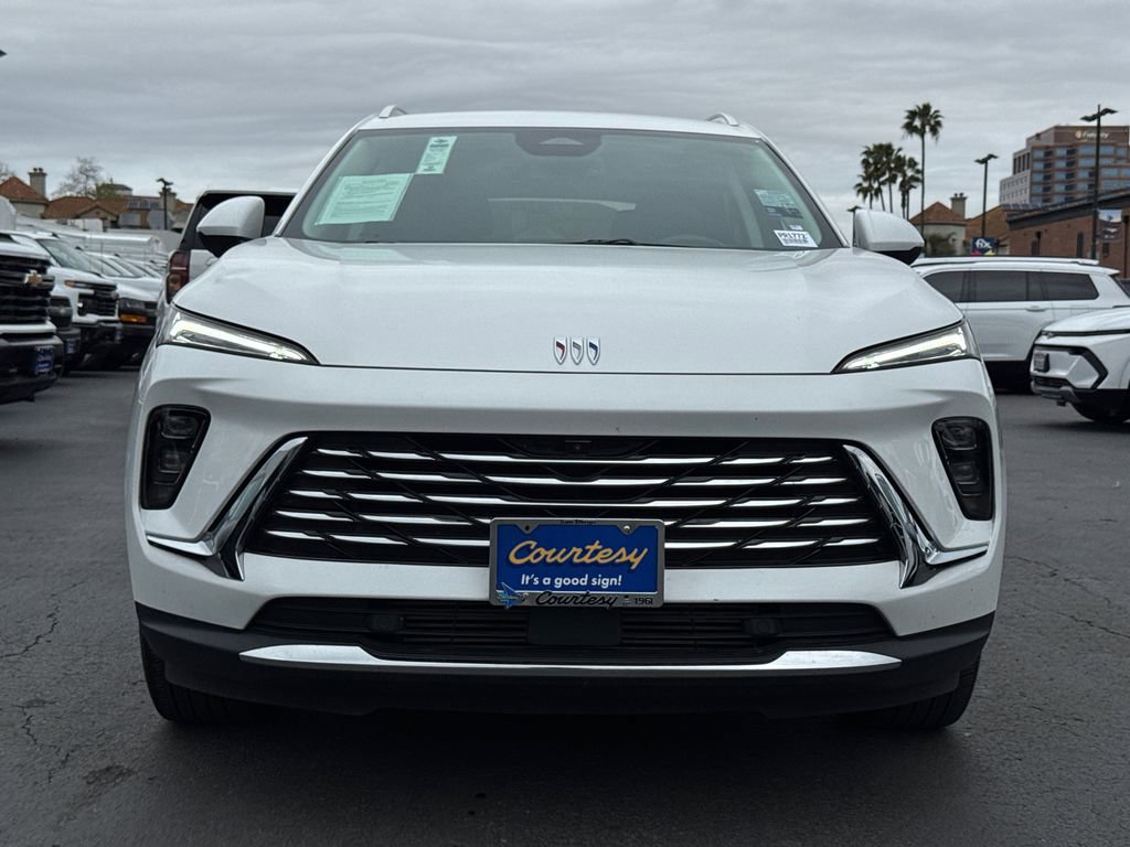 Used 2025 Buick Envision Preferred image 5