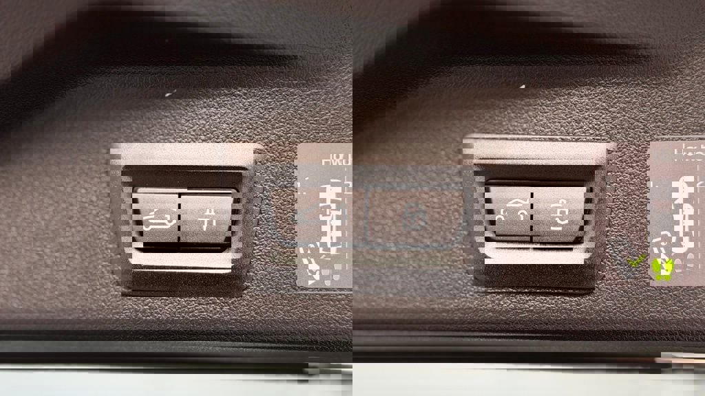 New 2026 BMW X5 xDrive40i w/ M Sport Package image 7