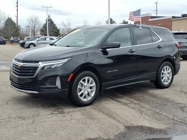 Used 2022 Chevrolet Equinox LT image 1