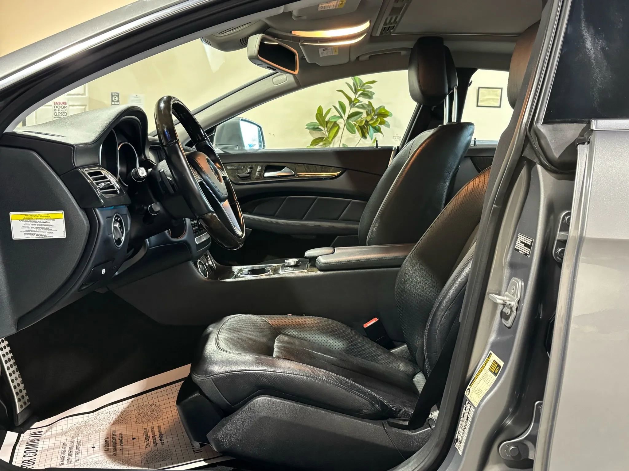 Used 2013 Mercedes-Benz CLS 550 image 9