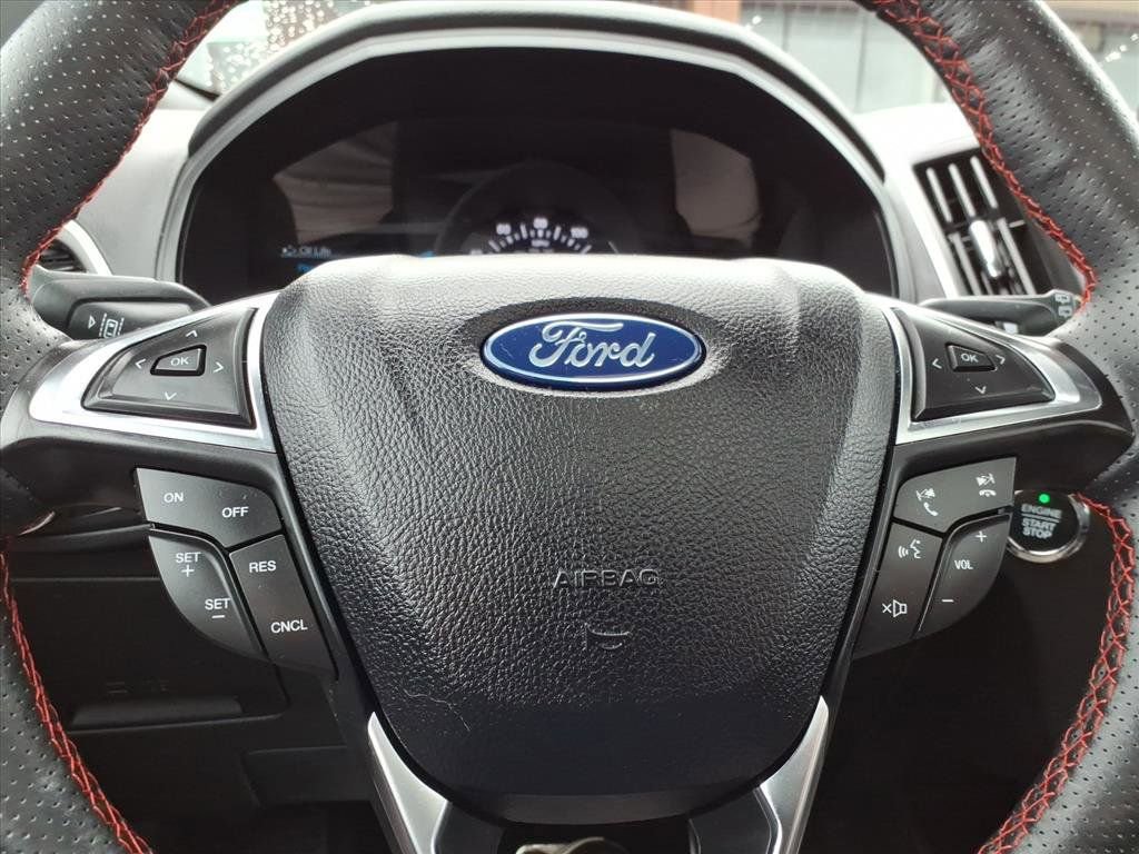 Used 2024 Ford Edge ST-Line image 21