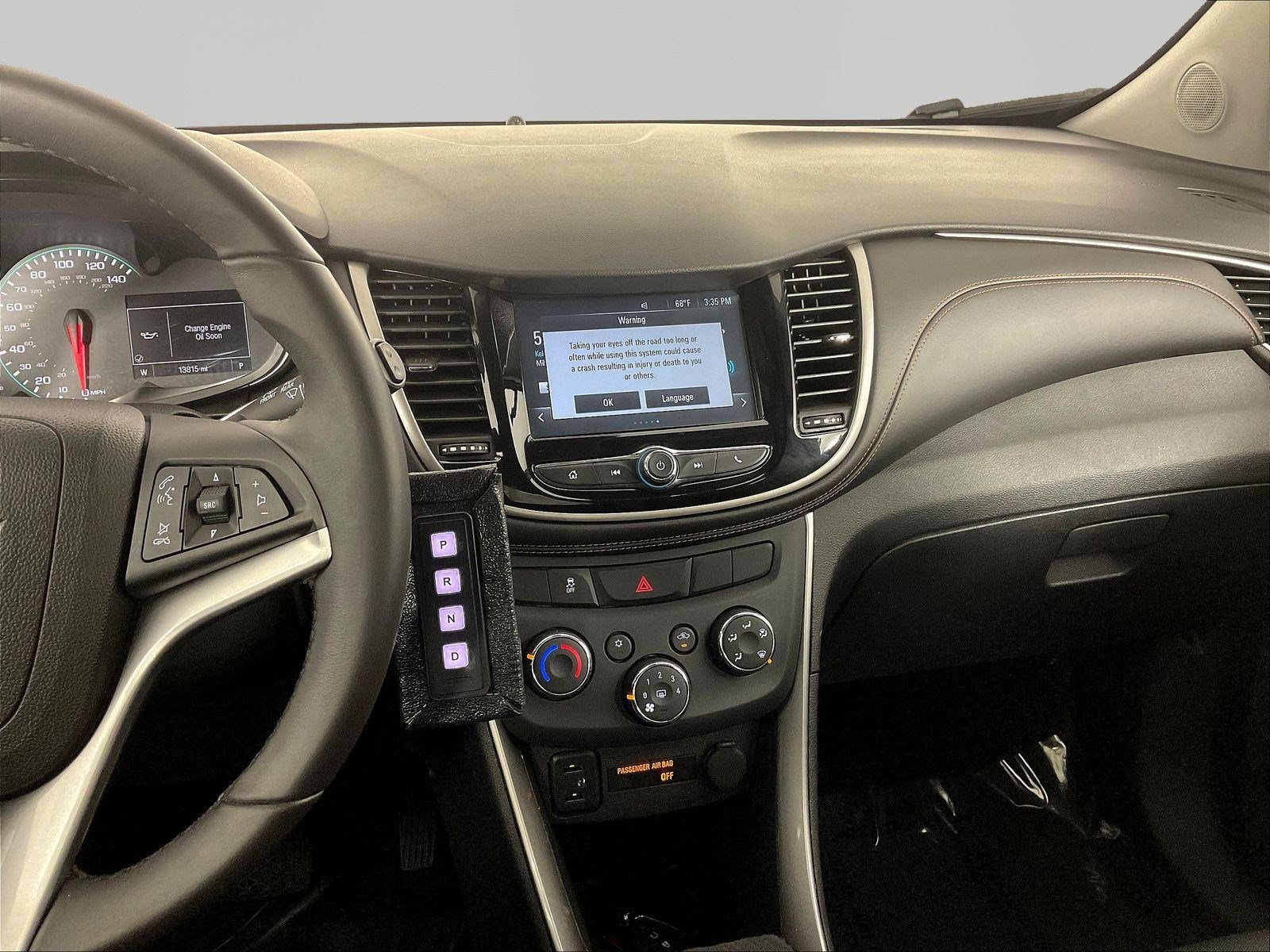 Used 2017 Chevrolet Trax LT w/ LT Convenience Package FWD image 9