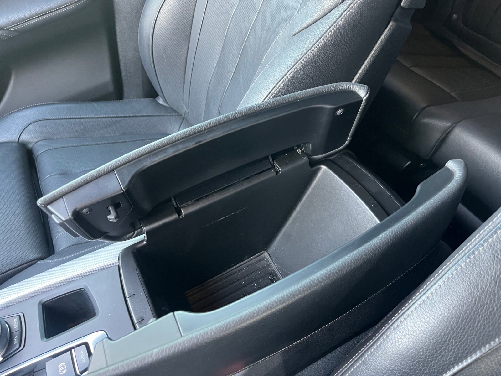 Used 2018 BMW X5 xDrive50i image 15