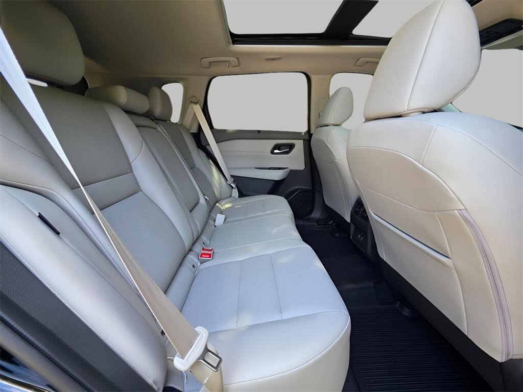 New 2026 Nissan Rogue SV w/ SV Premium Package image 21