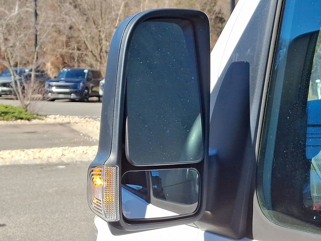 Used 2021 Mercedes-Benz Sprinter 144 Cargo image 7