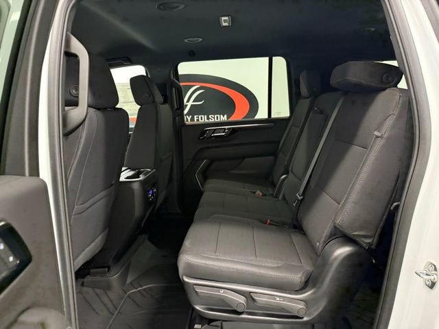 New 2026 Chevrolet Suburban LS RWD image 13