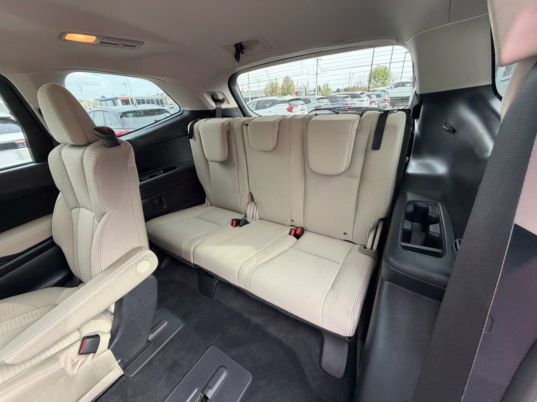 Used 2023 Subaru Ascent Premium w/ Convenience Package image 17