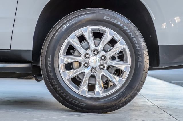 Used 2023 Chevrolet Suburban Premier image 14