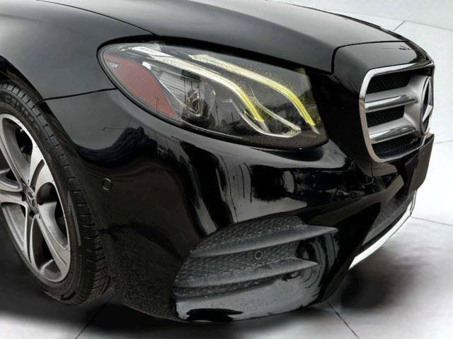 Used 2019 Mercedes-Benz E 300 w/ Premium 1 Package image 11