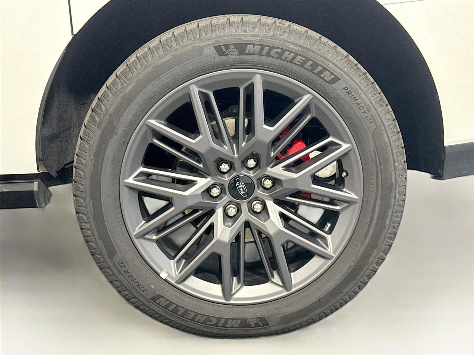 Used 2025 Ford Expedition Max Platinum w/ Stealth Performance Package image 35