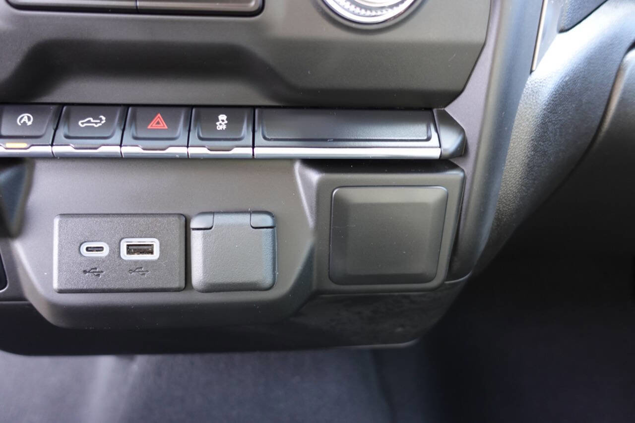 Used 2023 GMC Sierra 1500 Pro w/ Graphite Edition image 41