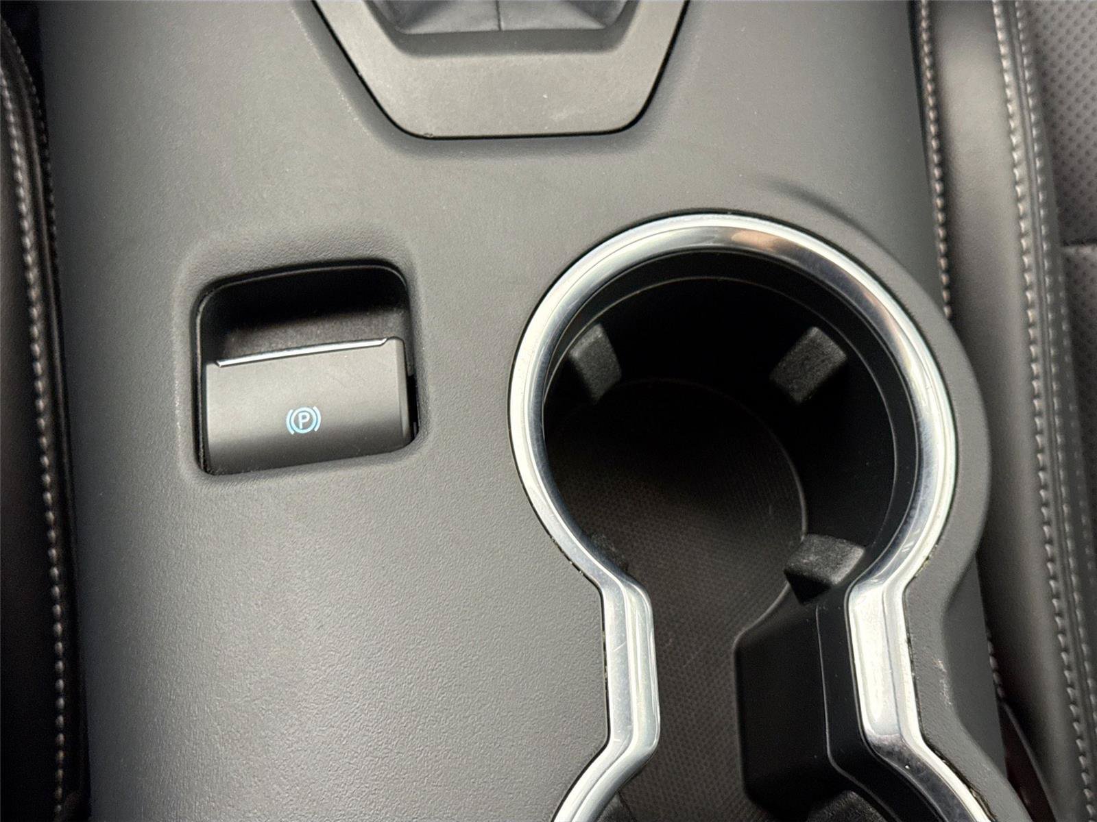 Used 2025 Ford Mustang Premium RWD image 29
