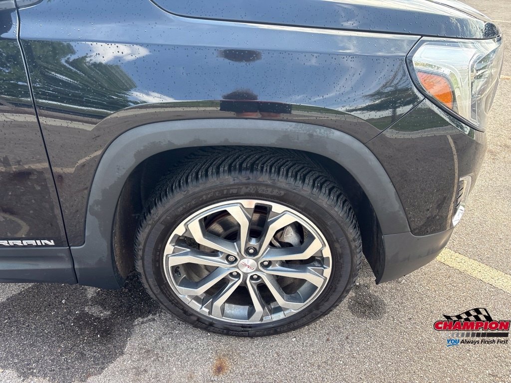Used 2019 GMC Terrain SLT w/ Preferred Package AWD/4WD image 39
