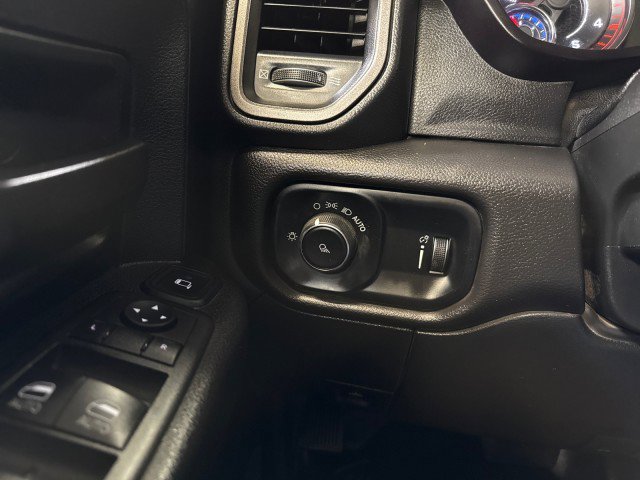 Used 2023 RAM 3500 Tradesman w/ Chrome Appearance Group image 32