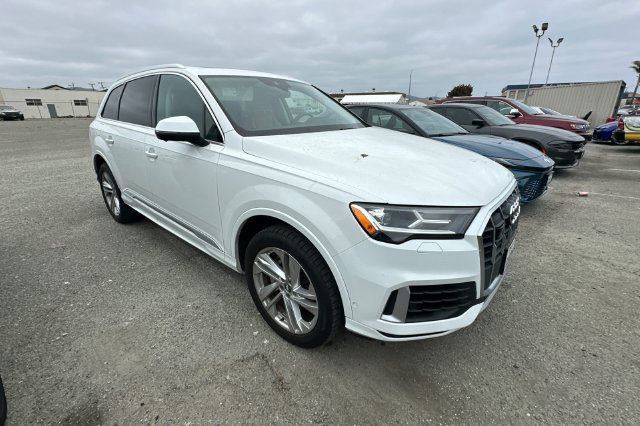 Used 2020 Audi Q7 3.0T Premium Plus w/ Premium Plus Package AWD/4WD image 2