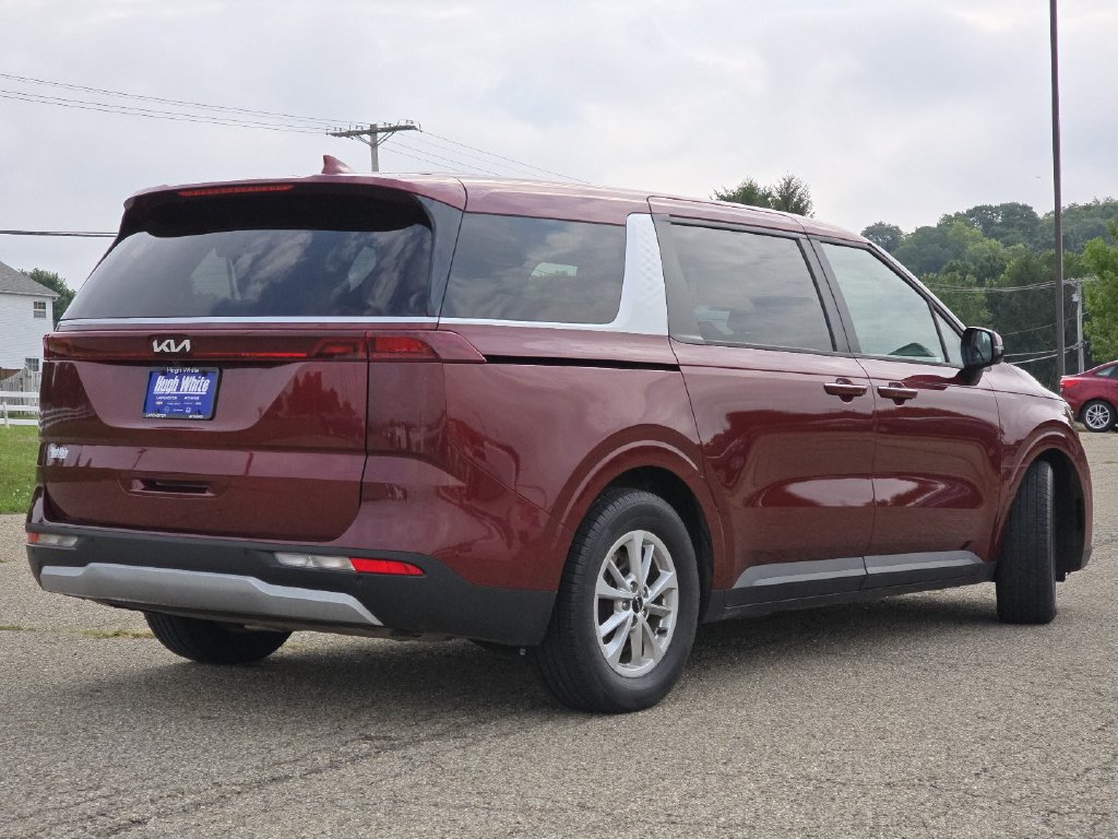 Used 2022 Kia Carnival LX FWD image 19