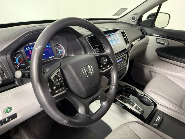 Used 2020 Honda Pilot Elite image 15