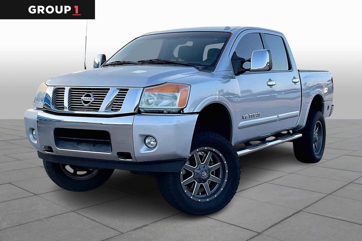Used 2015 Nissan Titan SL w/ SL Moonroof Package
