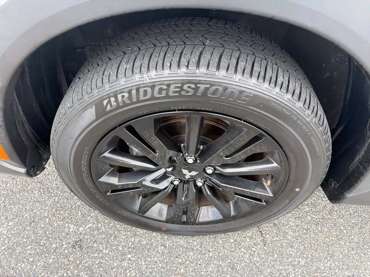 Used 2024 Mitsubishi Eclipse Cross LE AWD/4WD image 12