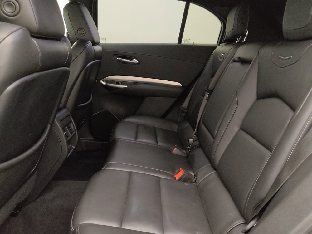 Used 2021 Cadillac XT4 Premium Luxury w/ Cold Weather Package AWD/4WD image 18