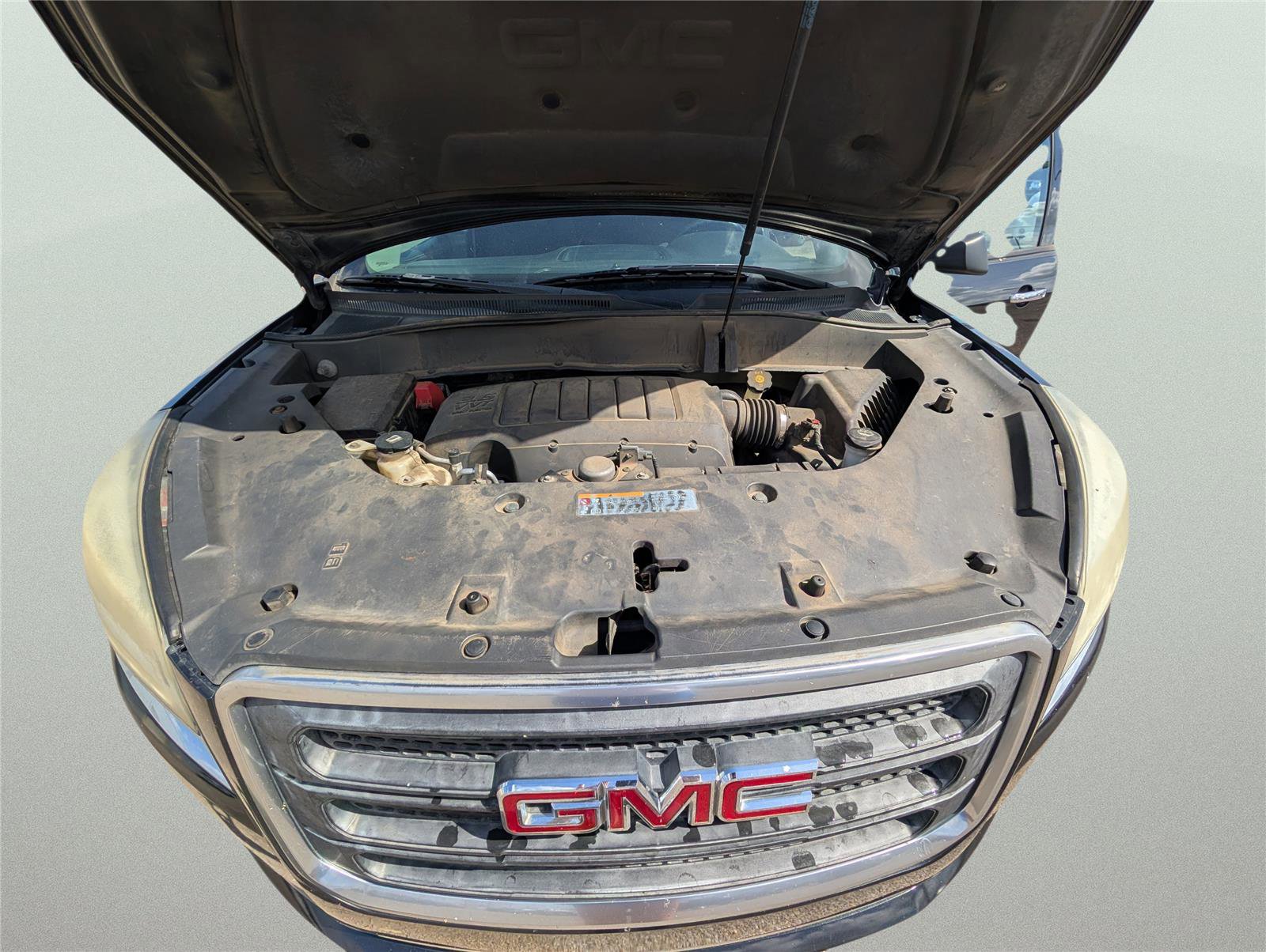 Used 2014 GMC Acadia SLE FWD image 35