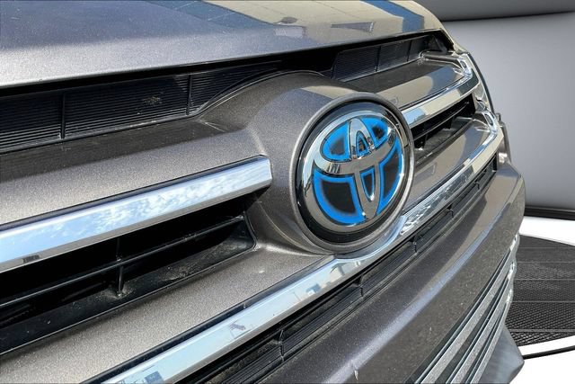 Used 2018 Toyota Highlander Limited Platinum AWD/4WD image 35