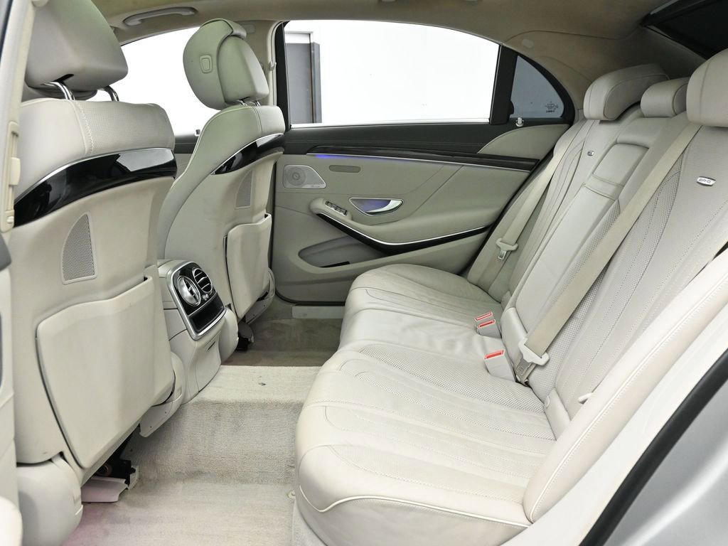 Used 2017 Mercedes-Benz S 63 AMG 4MATIC Sedan w/ Carbon Fiber Exterior Package image 15