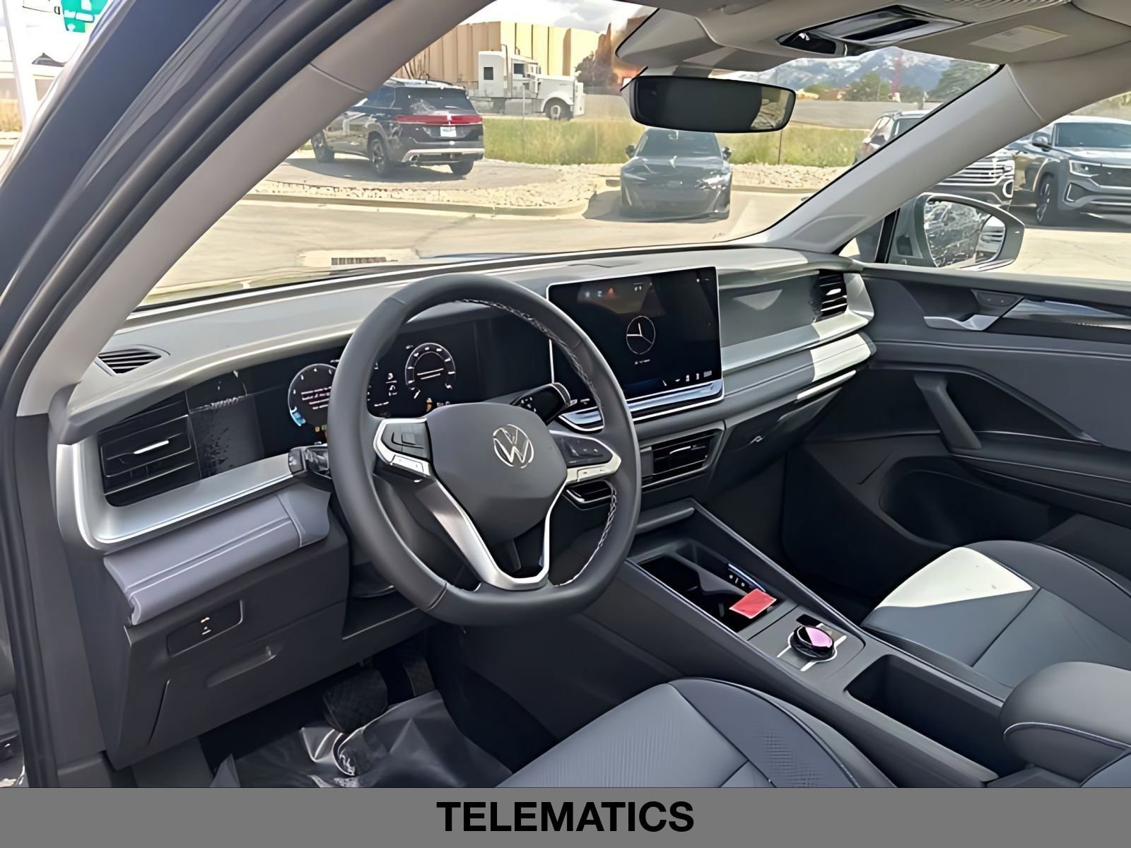 New 2026 Volkswagen Tiguan SE AWD/4WD image 19