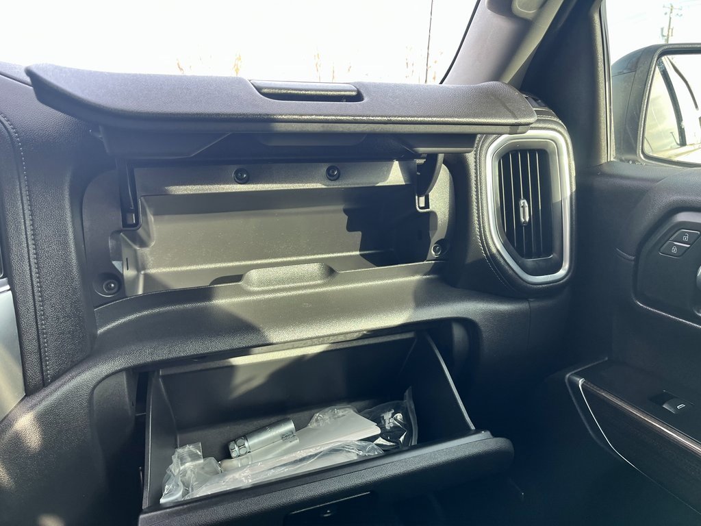 Used 2019 Chevrolet Silverado 1500 RST w/ All-Star Edition image 20