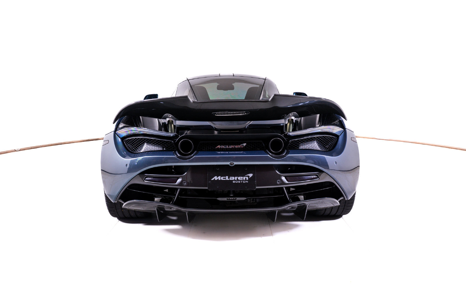 Used 2019 McLaren 720S RWD image 4