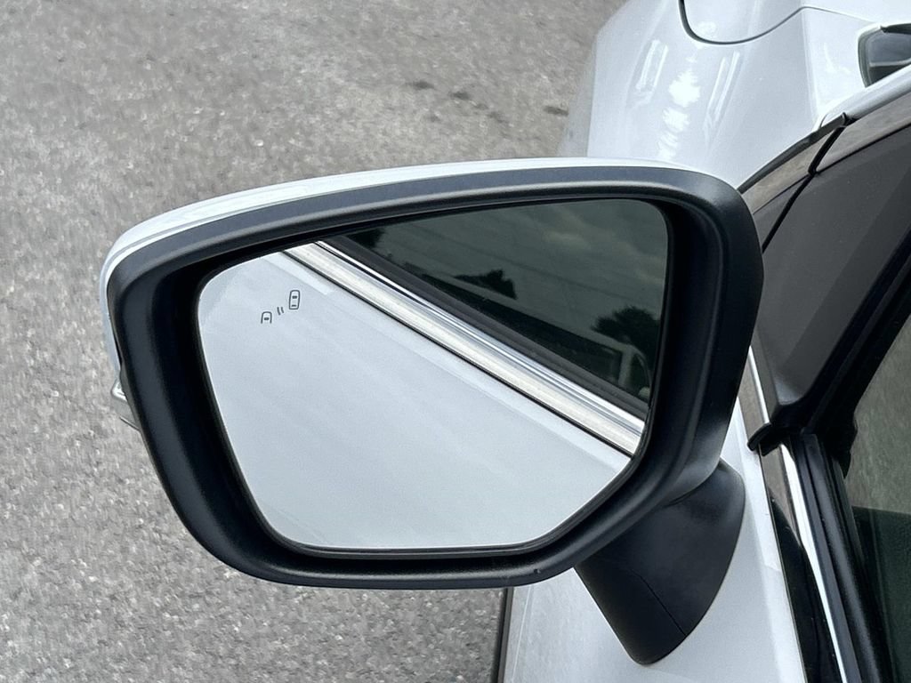 Used 2023 Mitsubishi Eclipse Cross SE AWD/4WD image 19