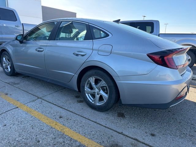 Used 2022 Hyundai Sonata SE FWD image 4