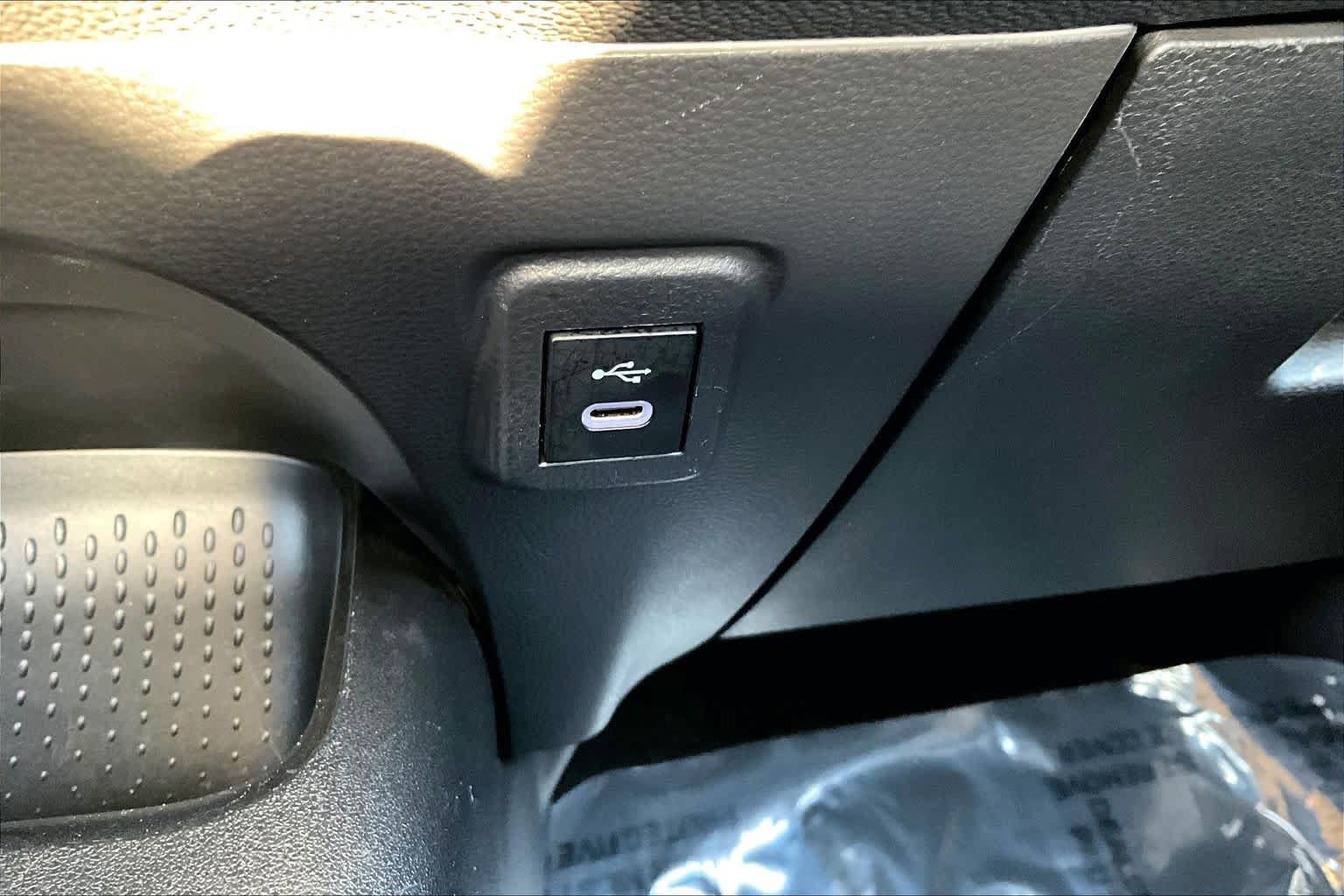 Used 2024 Toyota Corolla LE FWD image 34