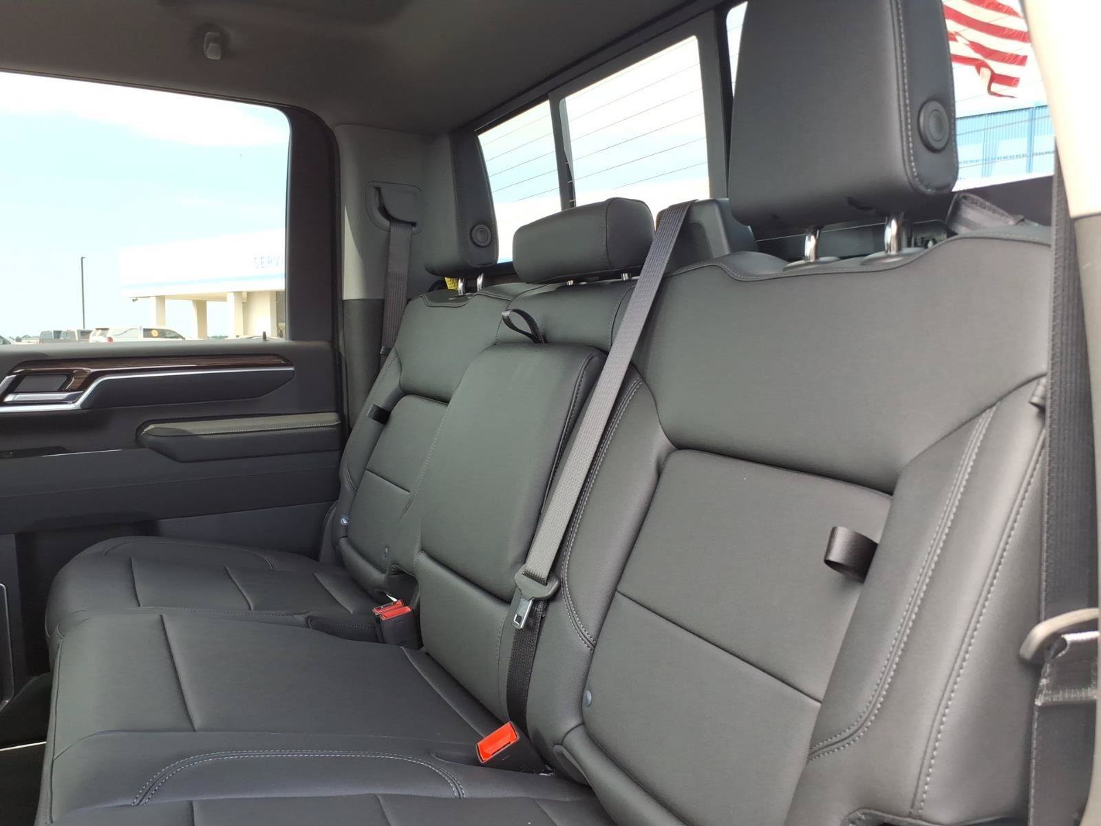 New 2026 Chevrolet Silverado 2500 LT w/ Trail Boss Package AWD/4WD image 11