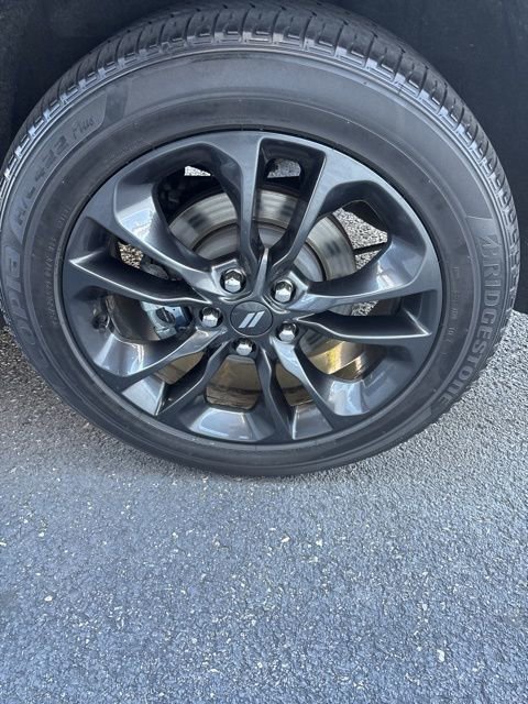 Used 2022 Dodge Durango R/T w/ Blacktop Package image 16