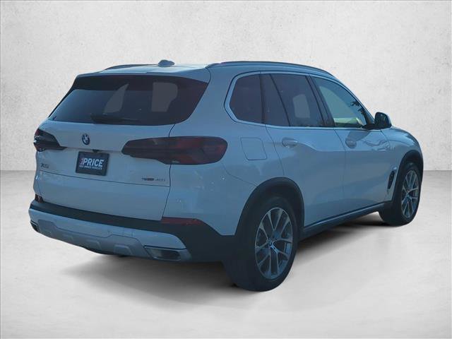 Certified 2024 BMW X5 sDrive40i w/ Parking Assistance Package RWD image 5