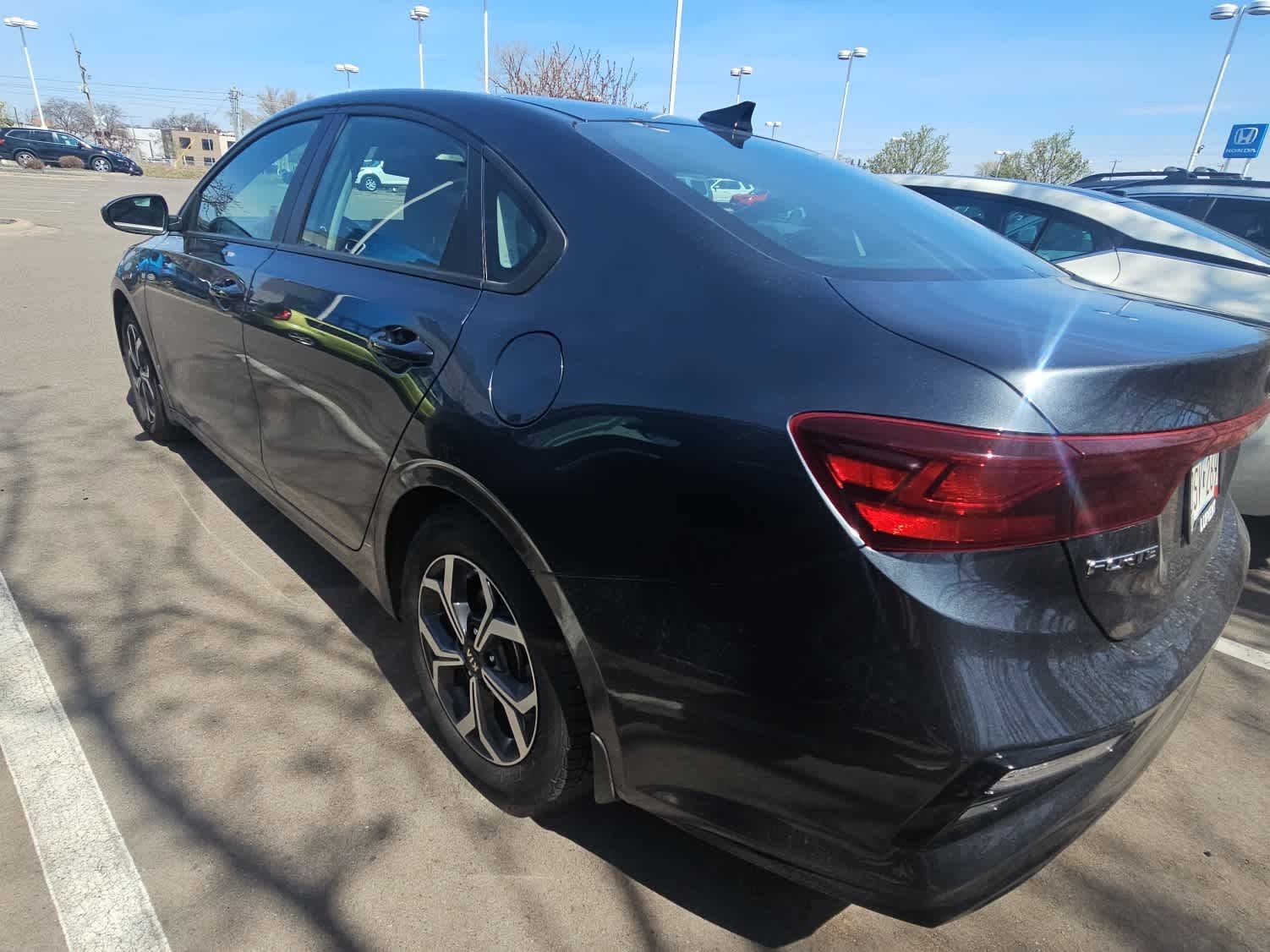 Used 2019 Kia Forte LXS image 4