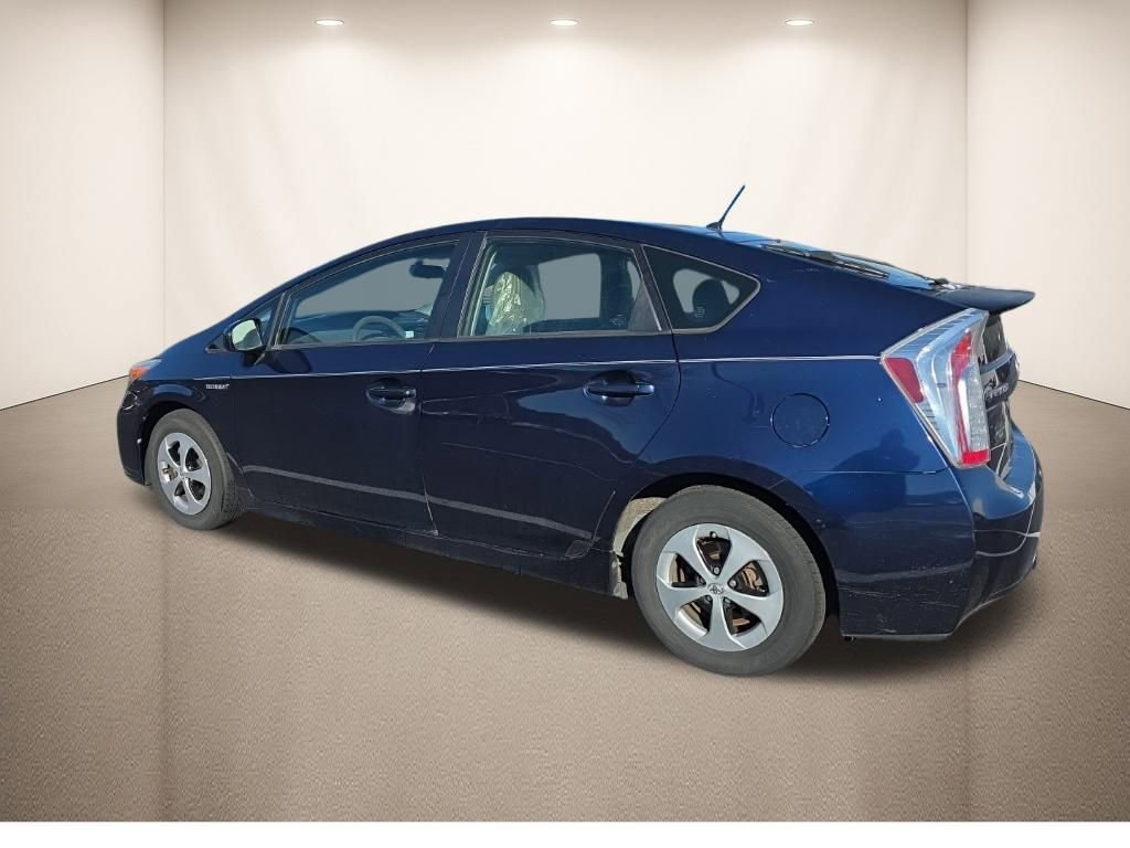 Used 2014 Toyota Prius Four image 4