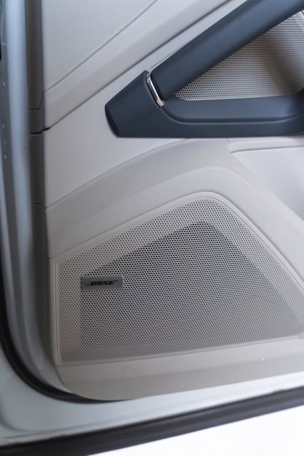 Used 2021 Porsche Cayenne E-Hybrid image 17